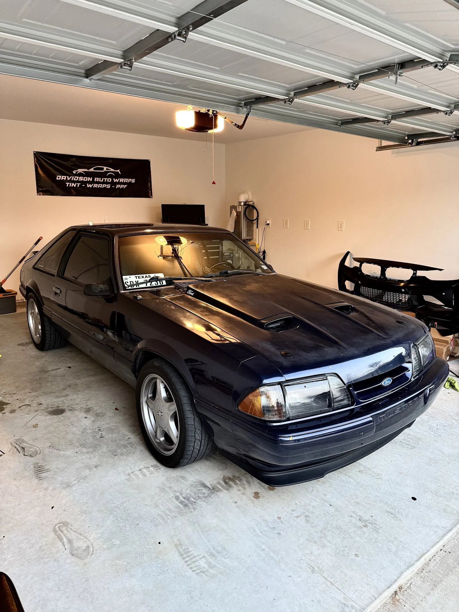 Davidson Auto Wraps shop exterior